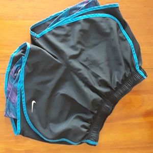 NIKE RUNNING SHORTS